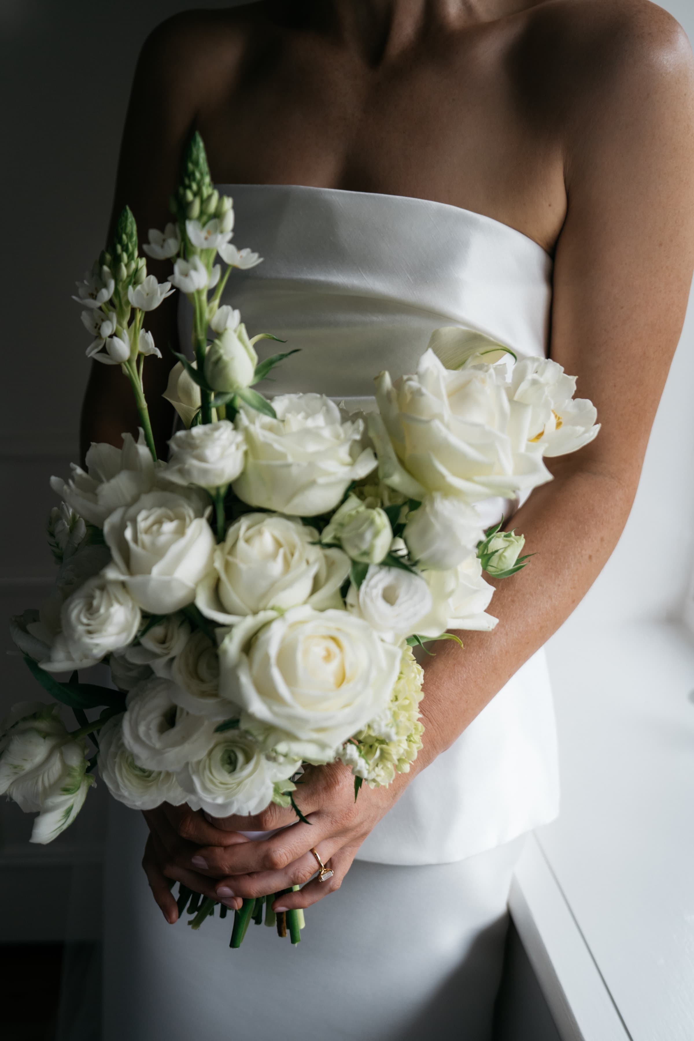 Sandstone wedding florals